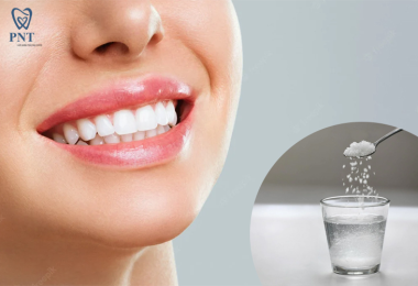 Nước muối sinh lý là gì? Có tác dụng gì với sức khỏe răng miệng?